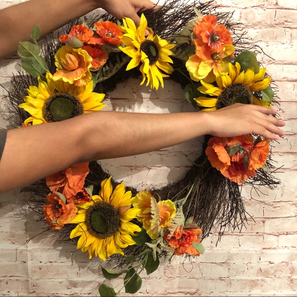 Autumn/Fall Floral Wreath - Picture 5 of 5